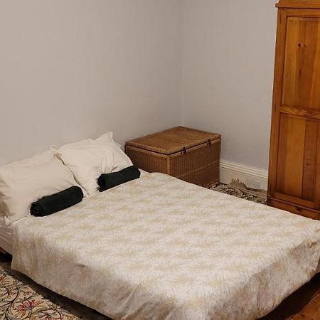 City Centre Flat - Sleep Upto 4 Эдинбург Экстерьер фото