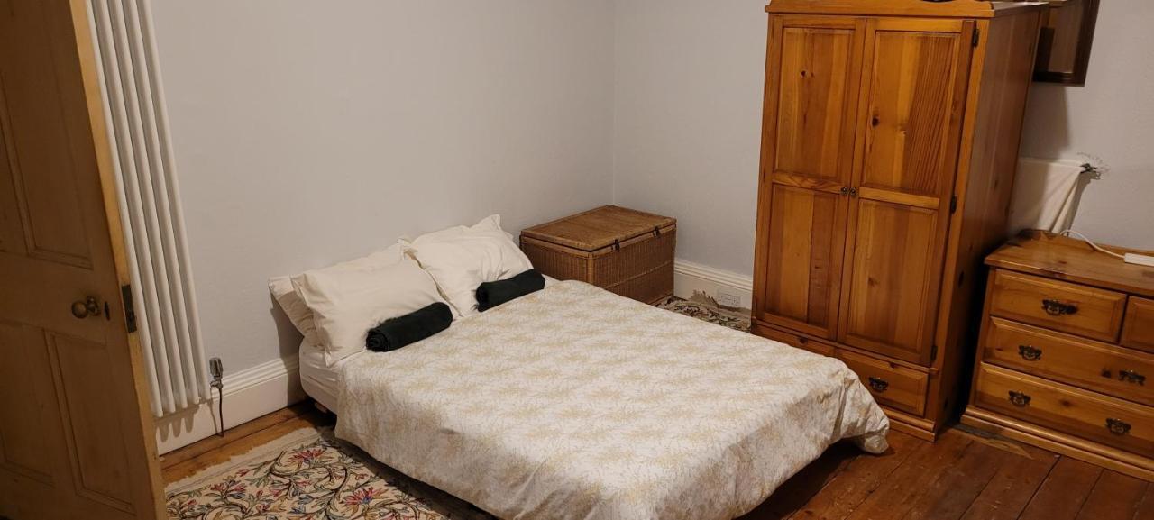 City Centre Flat - Sleep Upto 4 Эдинбург Экстерьер фото