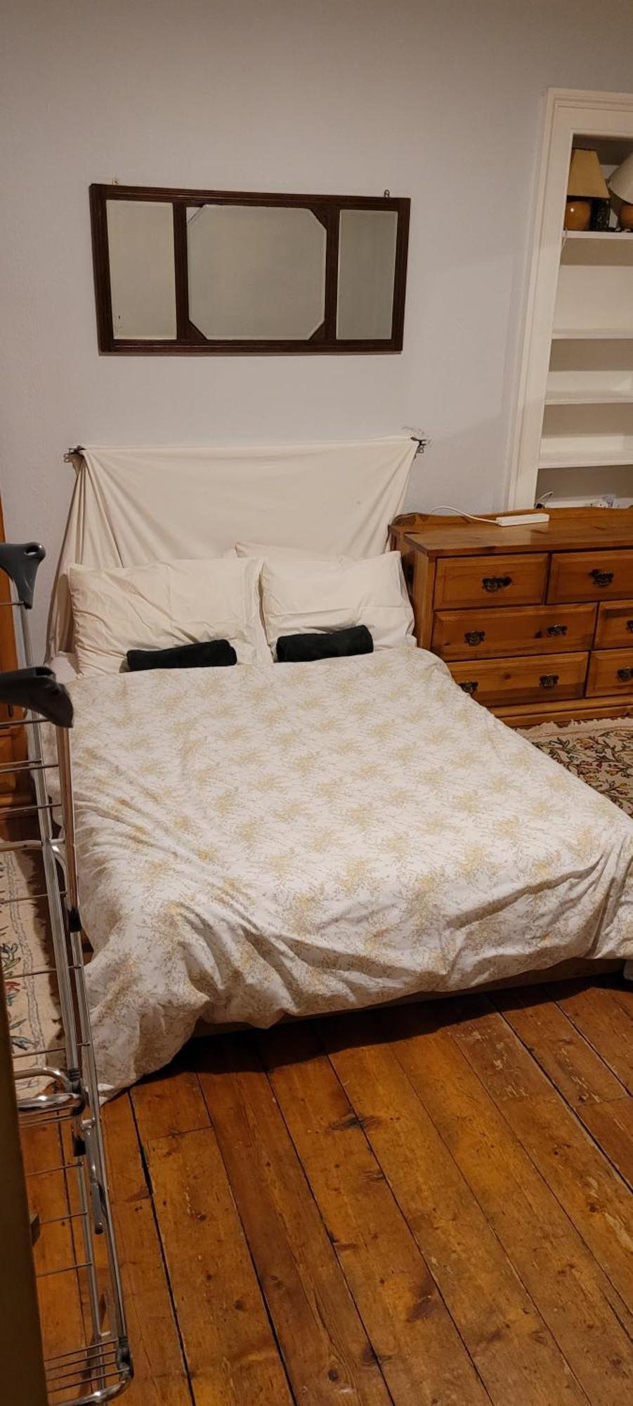 City Centre Flat - Sleep Upto 4 Эдинбург Номер фото